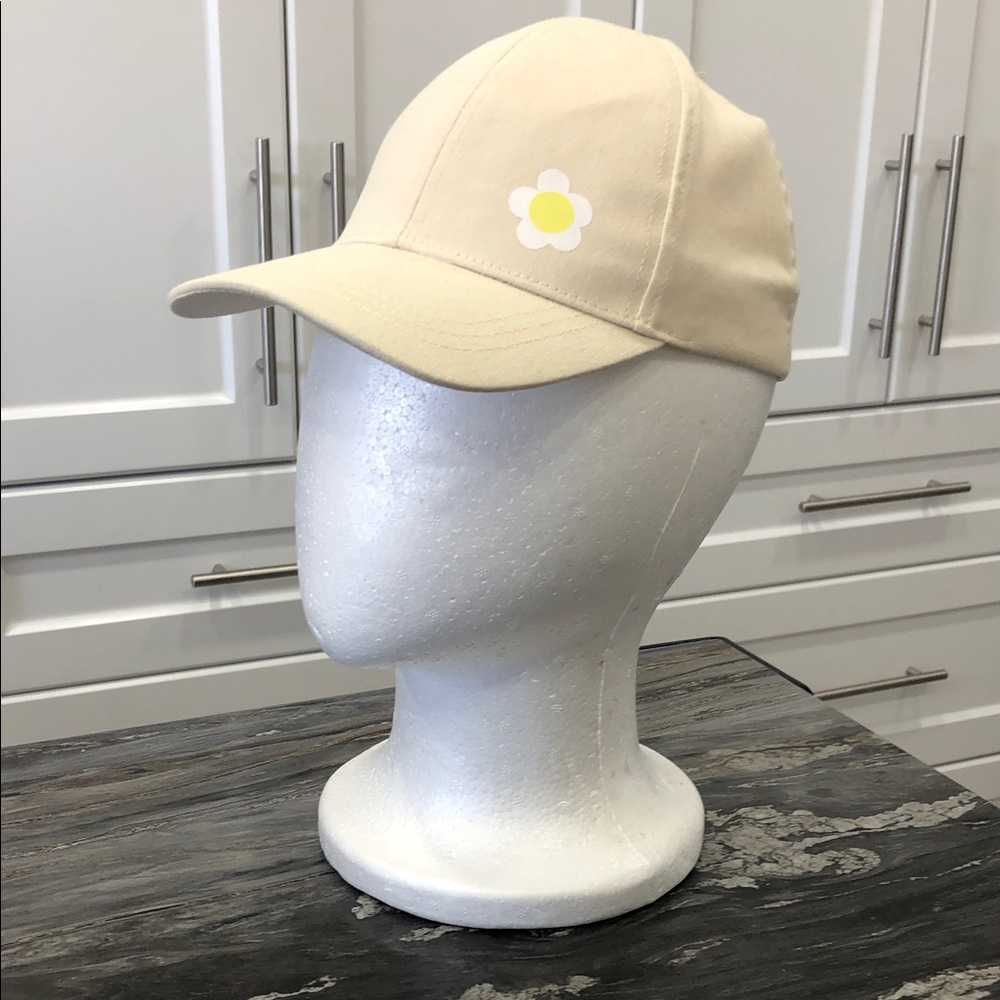 George Girls Baseball Cap – Cream/Tan Floral – Size 7–16X – NWT